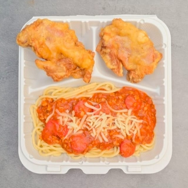 #4 Spaghetti with Crispy Chicken.